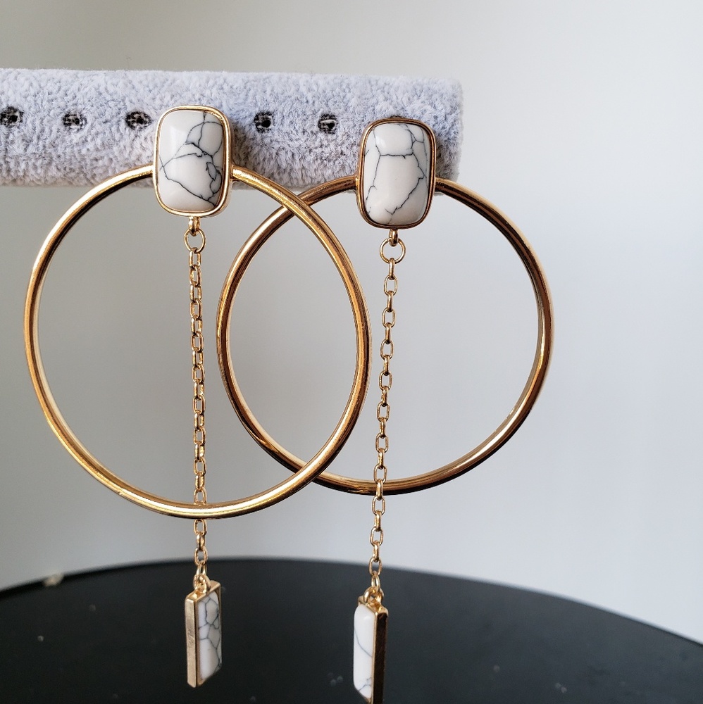 UNIQUE Beautiful Stone Gold Hoop Earrings